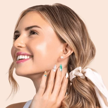 Fül- és orrlyukasztó tanfolyam