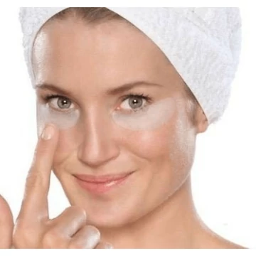 Kollagén fátyolmaszk szemre