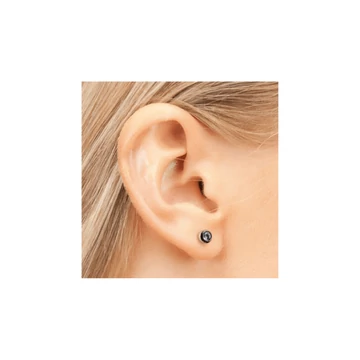 Füllyukasztás körfoglalatos ékszerrel