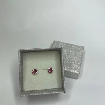 Nemesacél fülbevaló halvány rózsaszín színű Swanis kristállyal