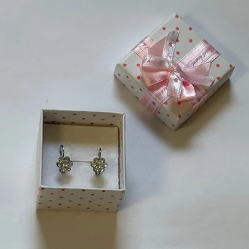 Kapcsos kislány fülbevaló 5 éves kortól (több színben)