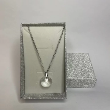 Nemesacél nyolcszög medálos nyaklánc, víztiszta színű Swanis kristállyal