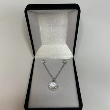 Nemesacél kör ékszerszett, víztiszta színű Swanis kristállyal