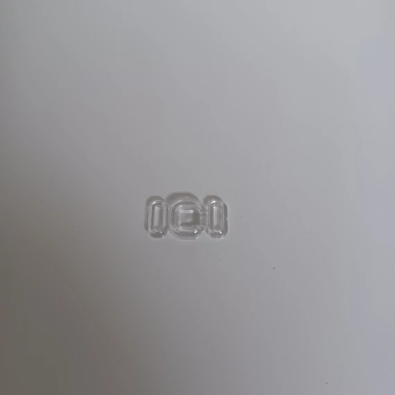 Melltartó csatt