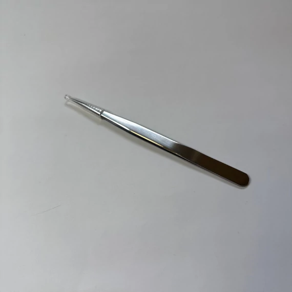 Prémium műszempilla csipesz, egyenes