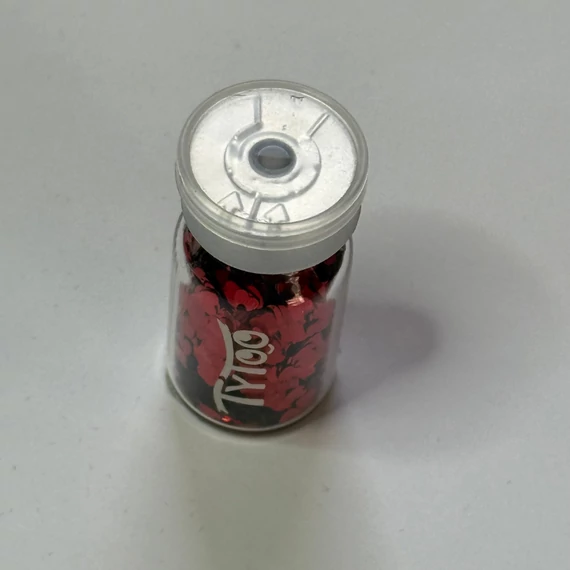 Szivecskés glitter
