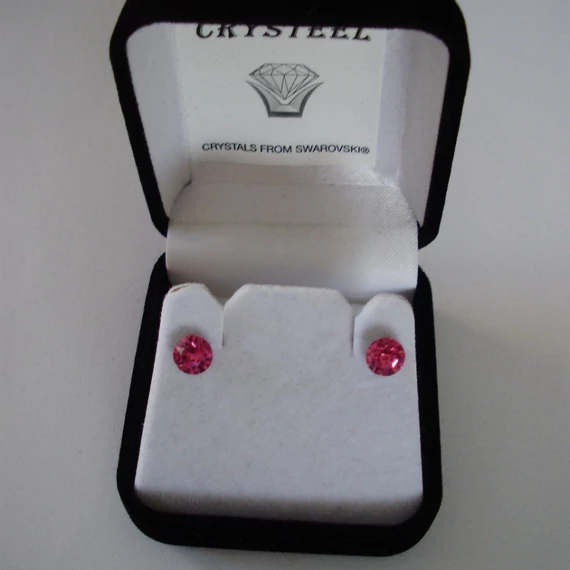 Nemesacél fülbevaló rózsaszín színű Swanis kristállyal