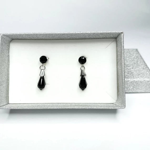 Nemesacél csepp lógós fülbevaló