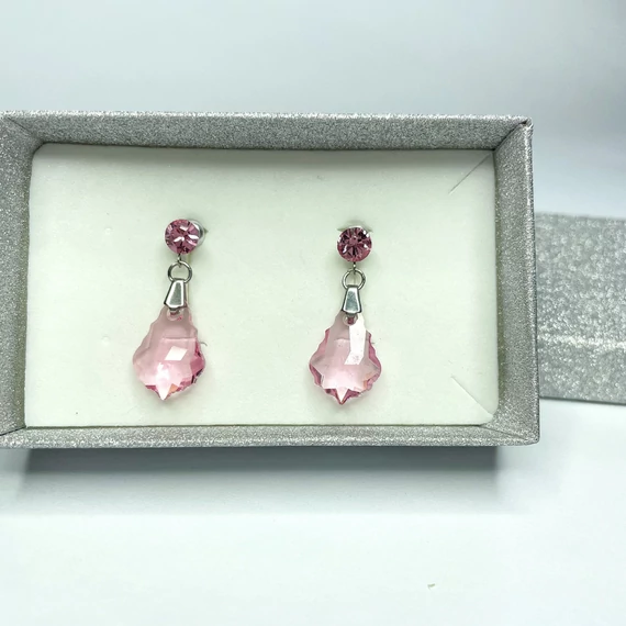 Nemesacél barokk lógós fülbevaló