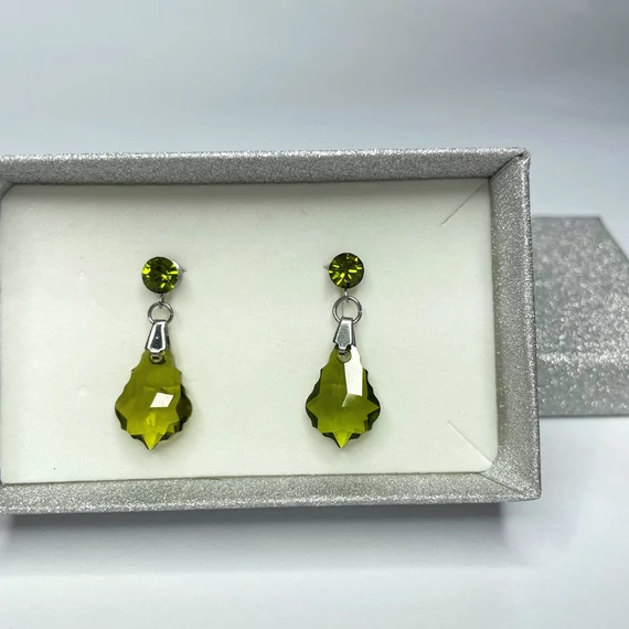 Nemesacél barokk lógós fülbevaló