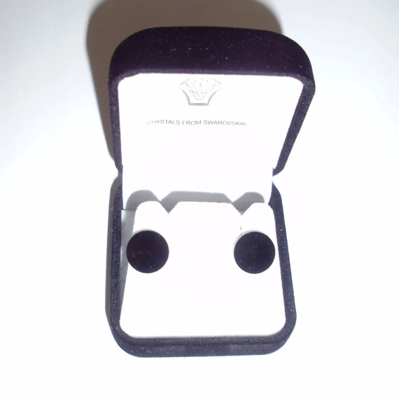 Nemesacél fülbevaló fekete színű Swanis kristállyal