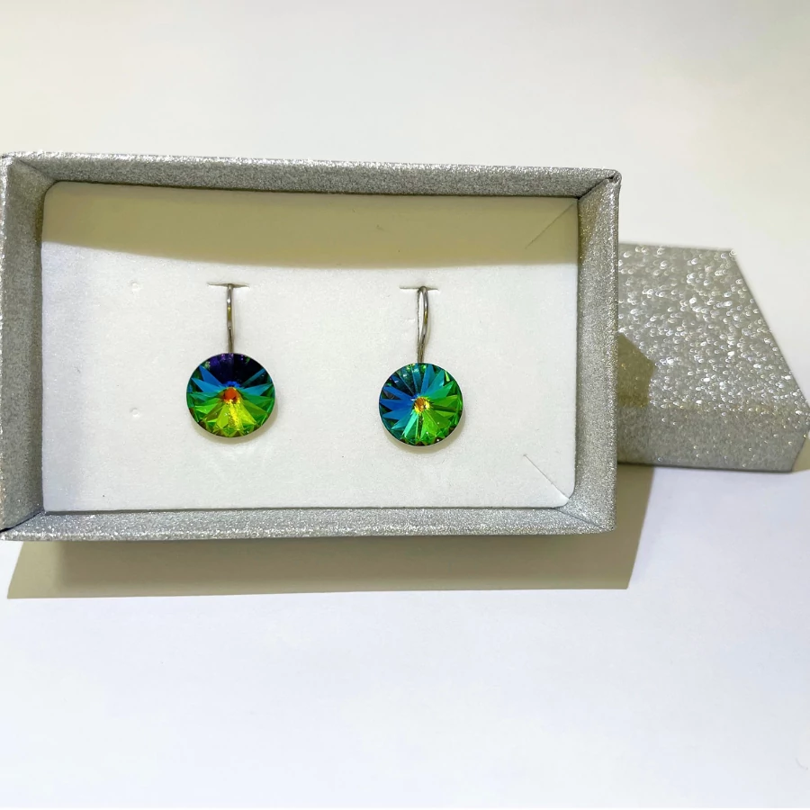 Francia kapcsos Rivoli fülbevaló zöld szinjátszó színű Swanis kristállyal, 12 mm