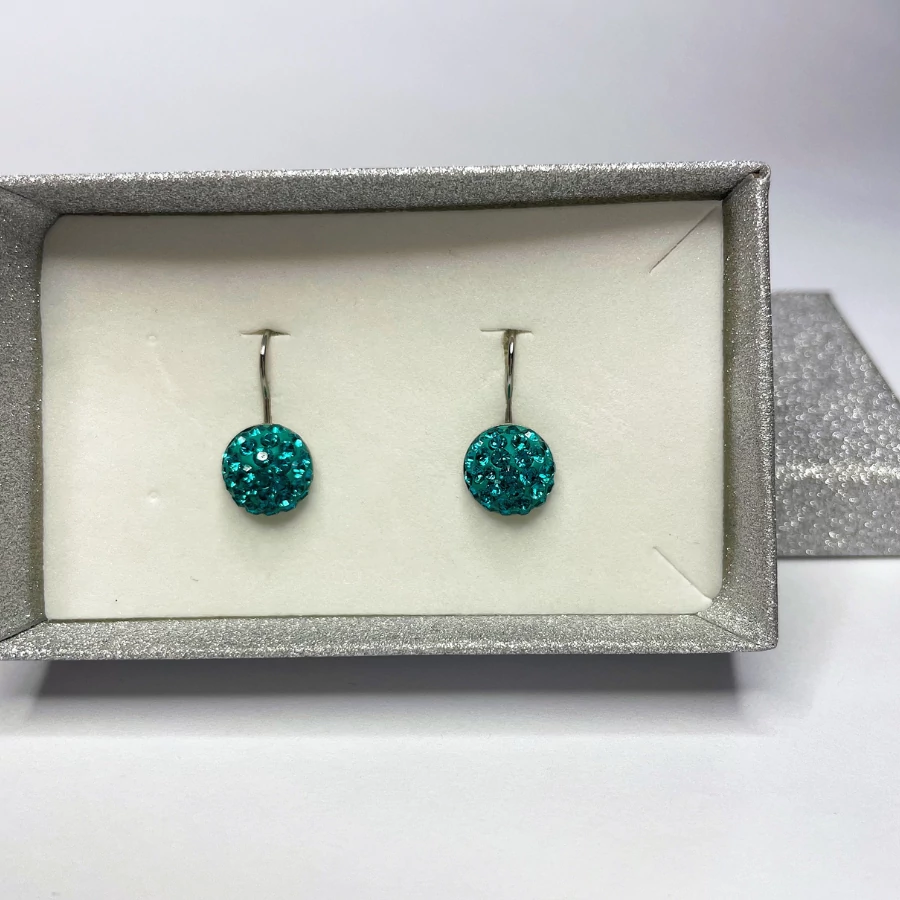 Francia kapcsos gyurmás fülbevaló türkizzöld színű Swanis kristállyal, 10 mm
